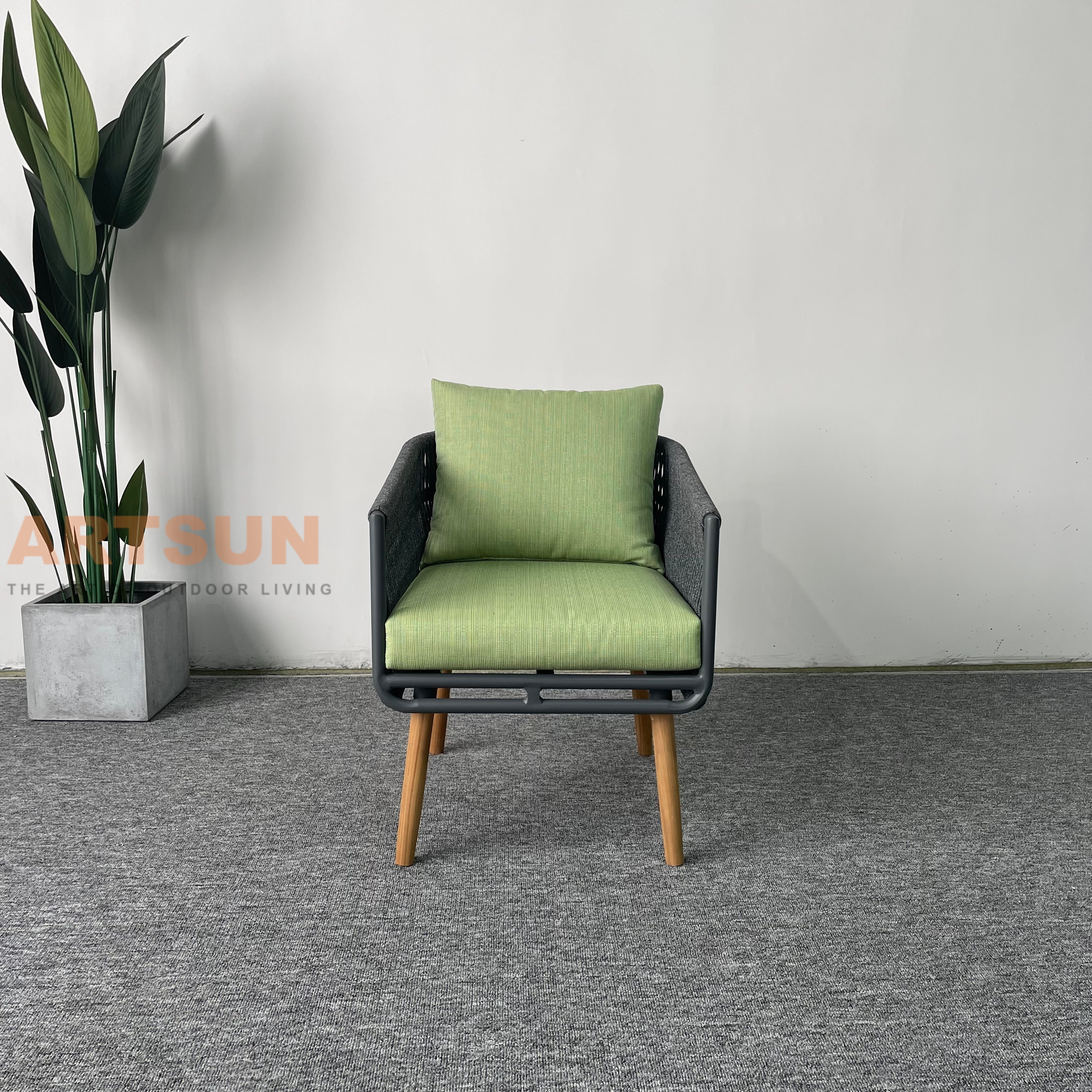 Sofá de jardín liviano de la cuerda tejida más popular para relajación al aire libre