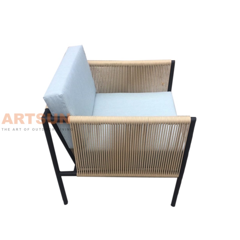 Sofá de cuerda sintética tejida al aire libre para asientos modernos de salón de patio