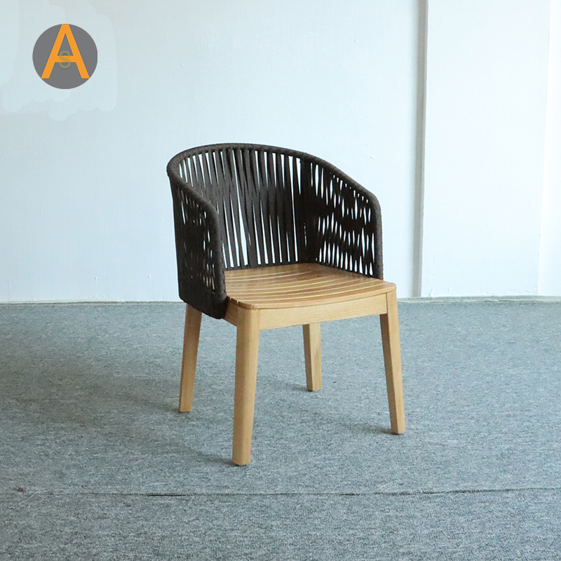 Silla de comedor de madera de teca de certificado FSC de venta caliente FSC