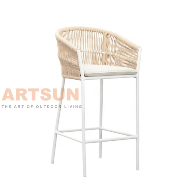 Set de mesa de barra de balcón de patio tejido de cuerda más favorable