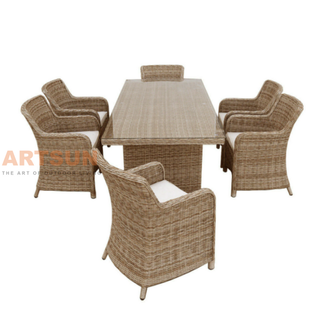 Sillón de patio de mimbre tejido cómodo para jardín de hotel