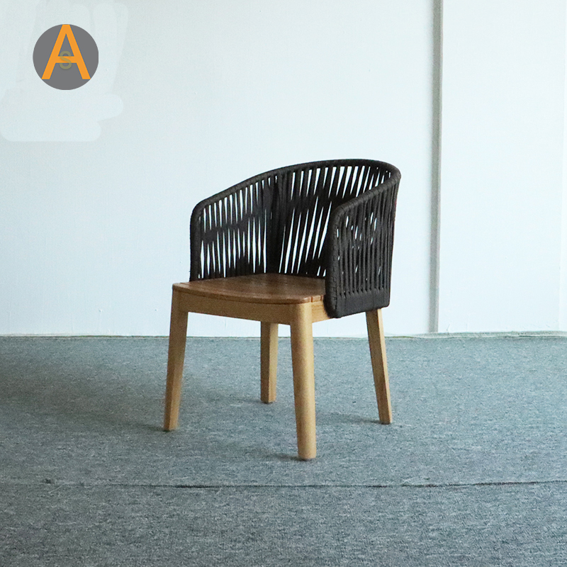 Silla de comedor de madera de teca de certificado FSC de venta caliente FSC