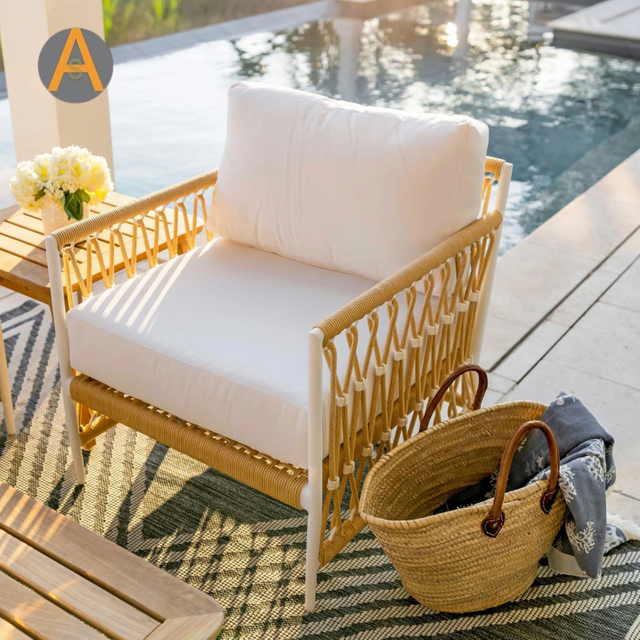 Silla de salón al aire libre Boho moderna con tejido y cojines para todo clima