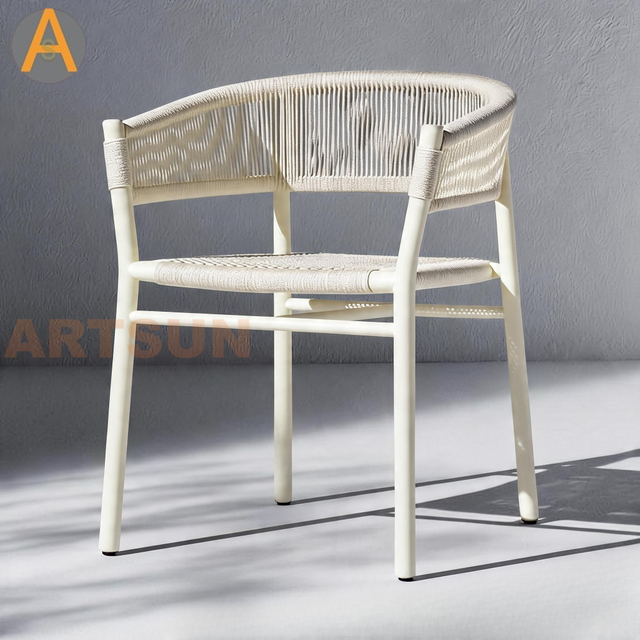 Patio de mimbre duradero de alta calidad comercial Silla blanca para jardín